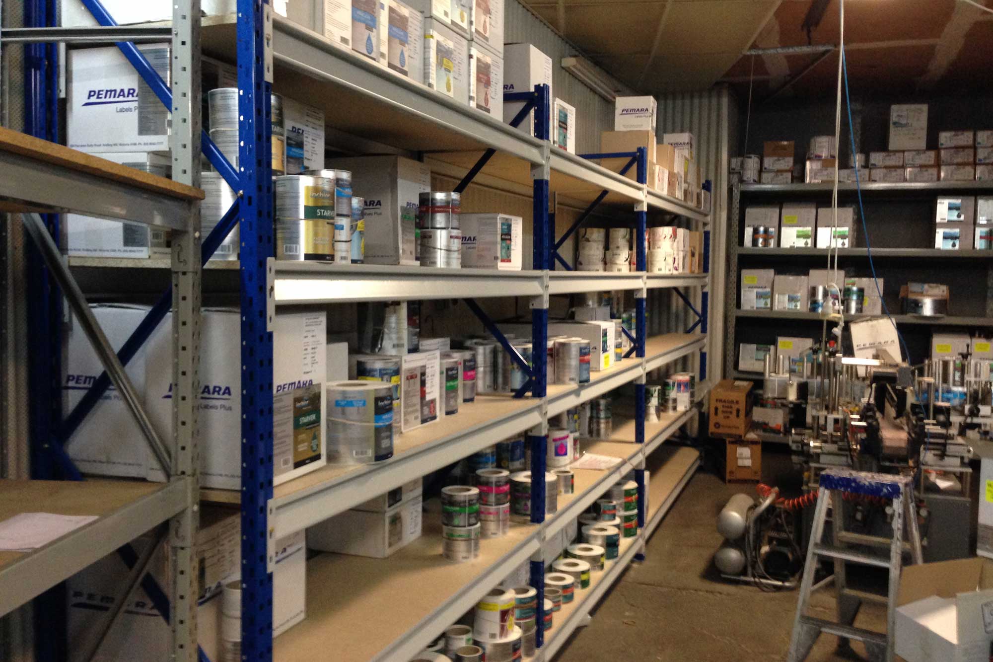 Longspan shelving storage for paint